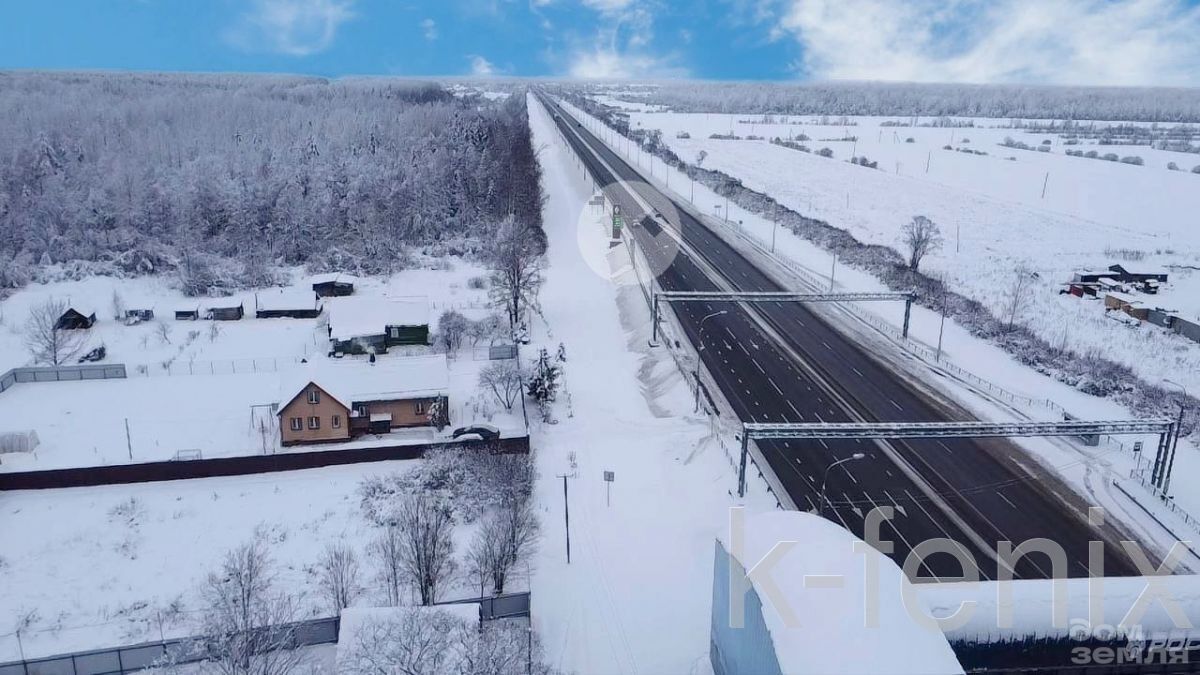 земли коммерческого назначения 13 метров, участок 40 сот